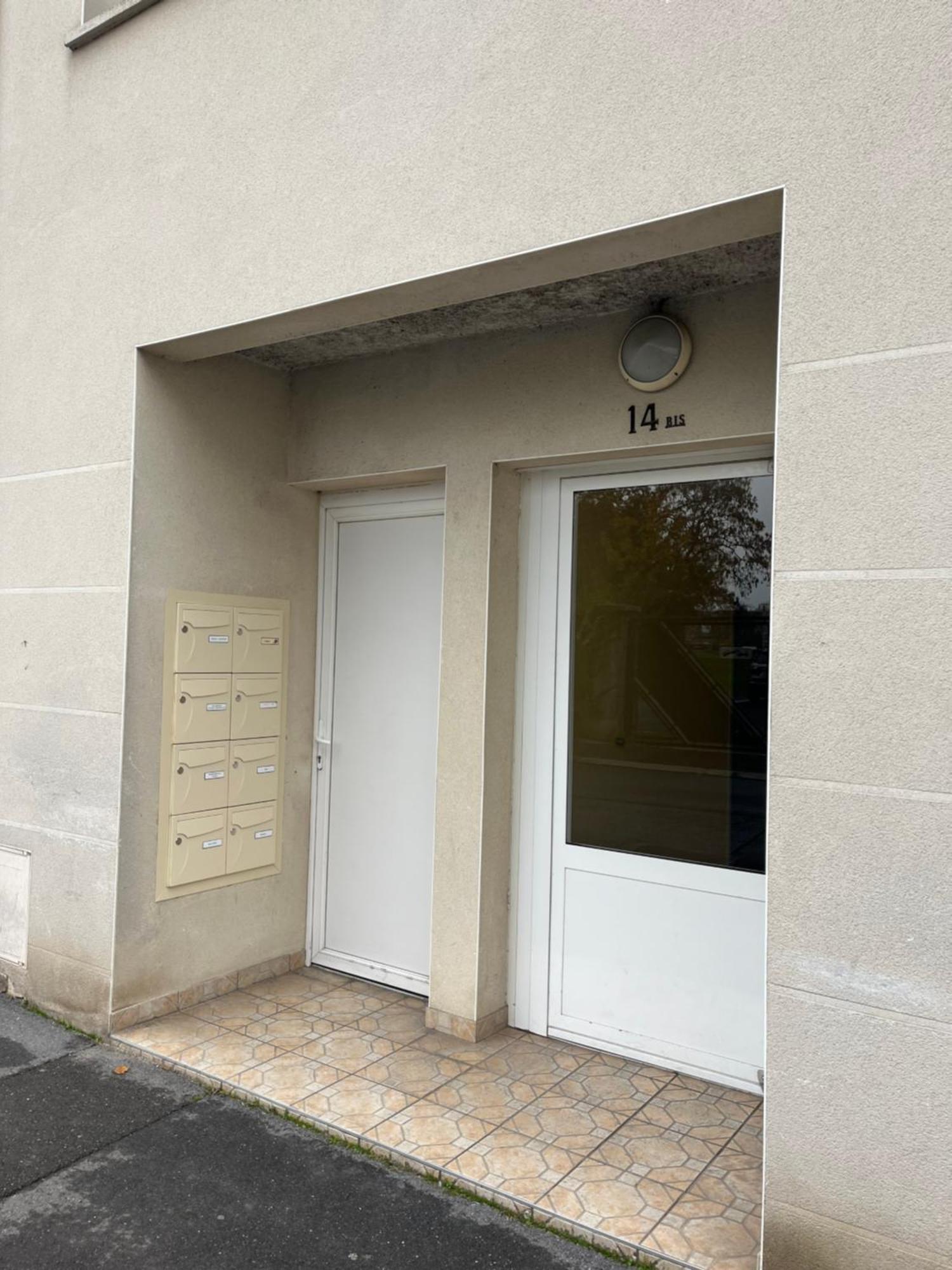 Maola, Calme Et Central Reims Exterior photo